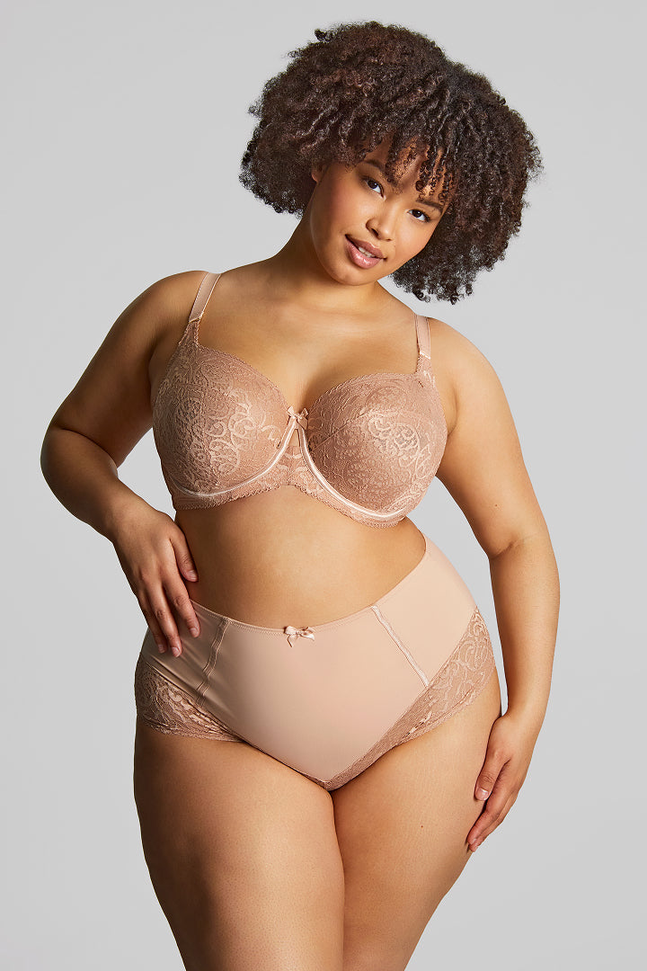 Estel Full Cup